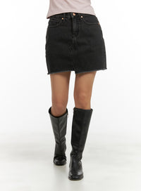 front-slit-denim-mini-skirt-ca415