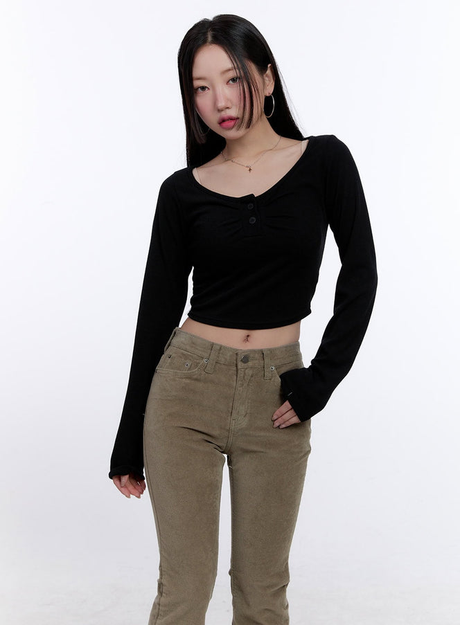 Shirred Long-Sleeve Buttoned Crop Tee CJ513