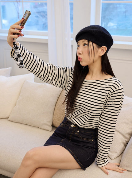 round-neck-striped-long-sleeve-tee-od326 / Black