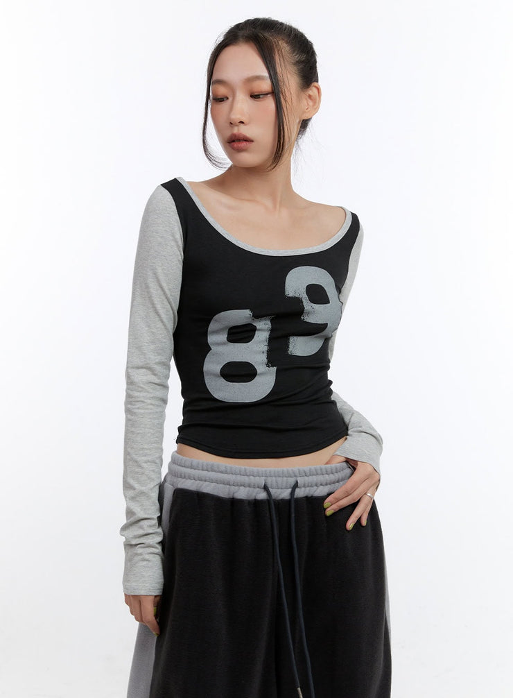 graphic-u-neck-cut-out-crop-top-cn401 / Black