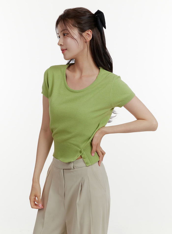 unbalanced-buttoned-crop-knit-tee-oy409 / Green