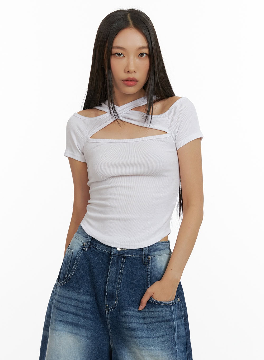 Twist Cut-Out Crop Top CU414 - Acubi style | LEWKIN