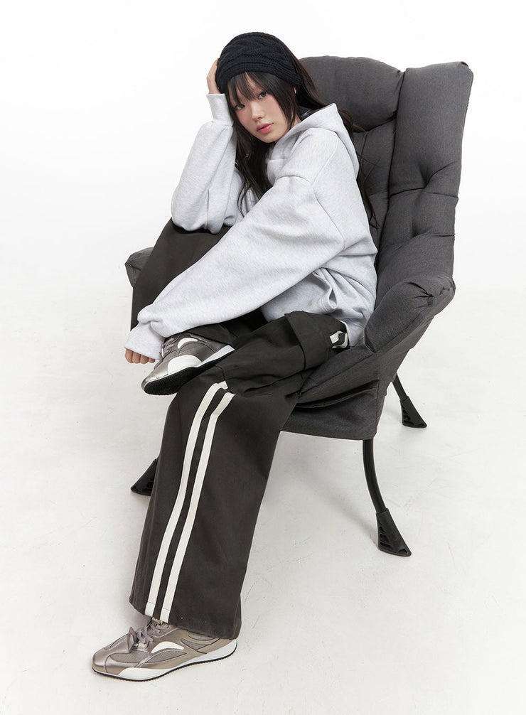 oversized-solid-hooded-sweatshirt-in427 / White