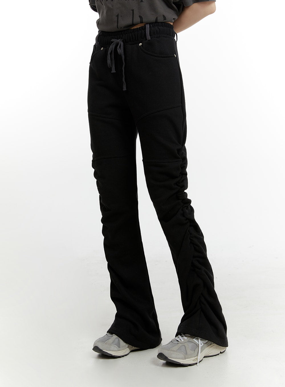 string-waist-shirring-bootcut-pants-cm429 / Black