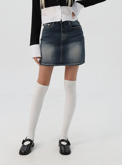 washed-denim-mini-skirt-is311