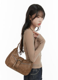 vintage-washed-faux-leather-shoulder-bag-ca403