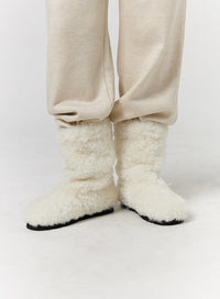 basic-faux-fur-middle-boots-cd322