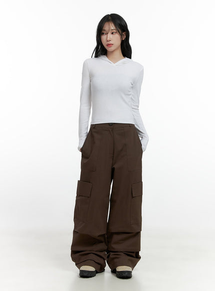 wide-fit-pocketed-cargo-pants-cn411