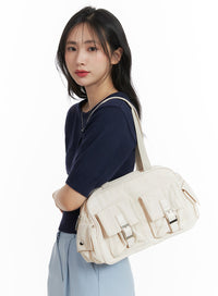 pocket-nylon-shoulder-bag-om408 / Light beige