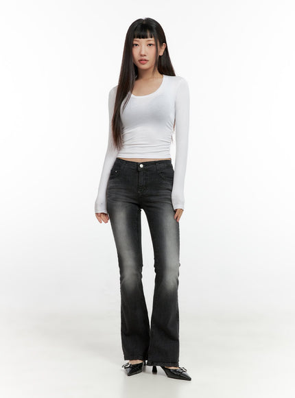 u-neck-slim-fit-long-sleeve-crop-top-cn406