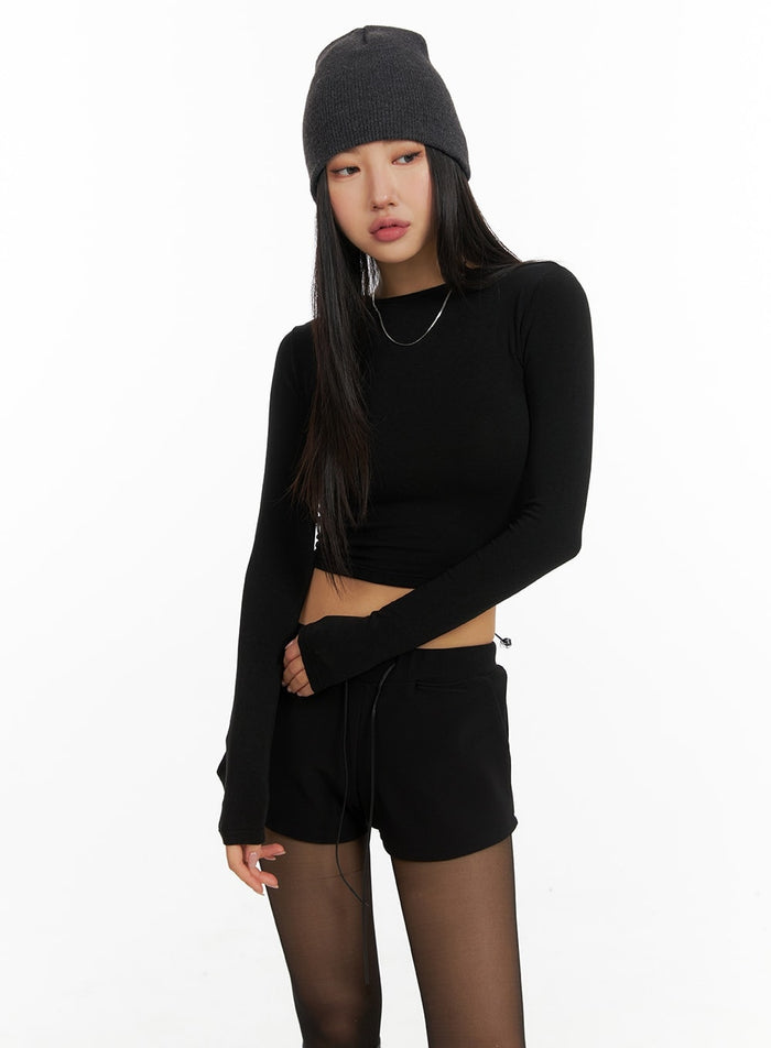 solid-back-drawstring-cropped-long-sleeve-cm408