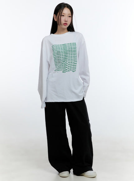 oversized-graphic-phrase-long-sleeve-top-cd424