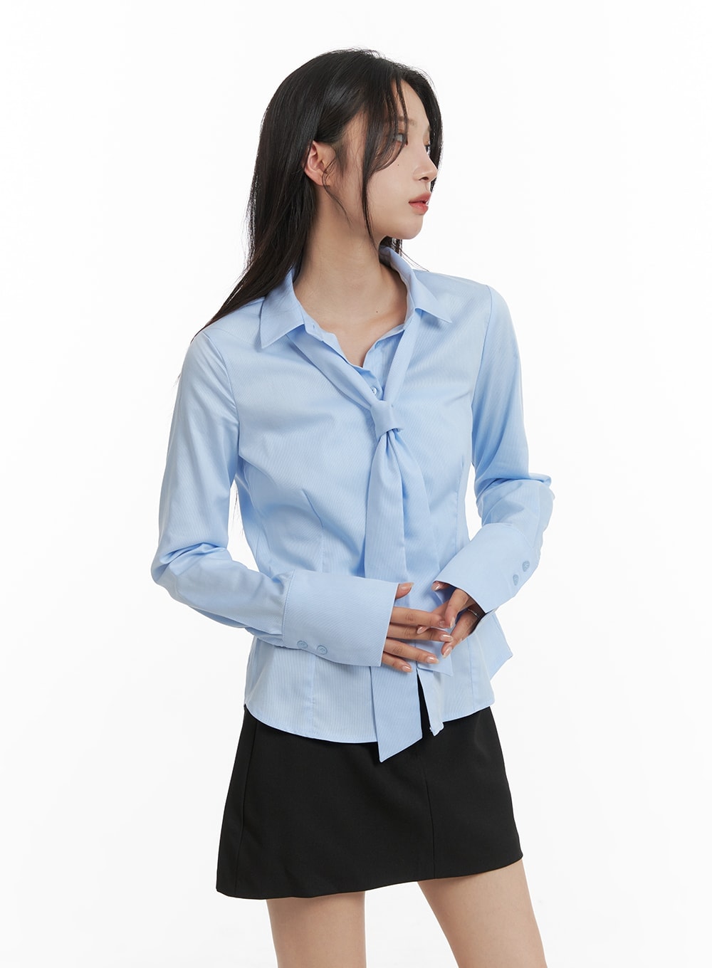 collared-buttoned-blouse-with-tie-cm427
