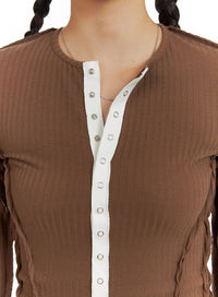 contrasting-button-long-sleeve-top-cm427