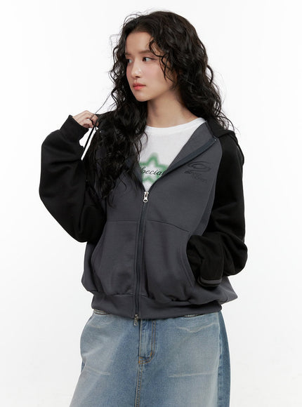 oversized-zip-up-hoodie-on404