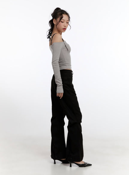 eyelit-strap-off-shoulder-crop-top-cn421