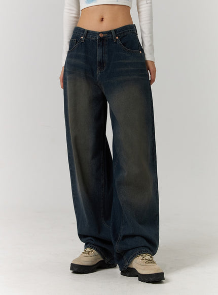 dark-washed-wide-leg-jeans-cd329