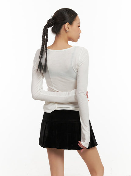 slimfit-round-neck-top-cd410