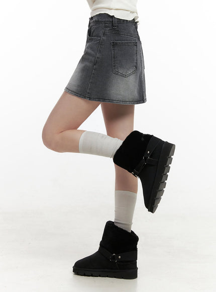 washed-denim-mini-skirt-in427