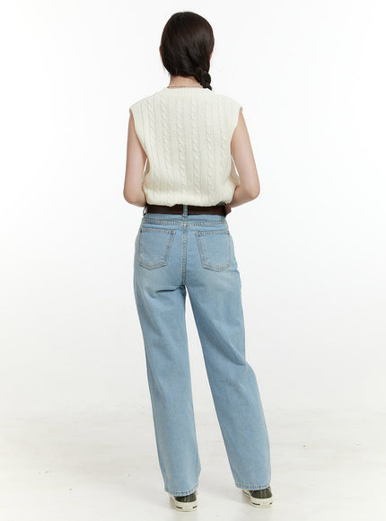 light-washed-straight-jeans-ol423