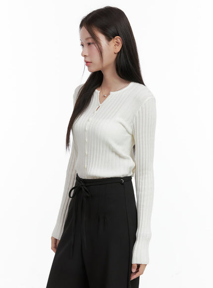 ribbed-slim-buttoned-long-sleeve-top-og416