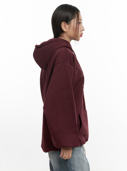 cozy-graphic-hooded-sweatshirt-cn413