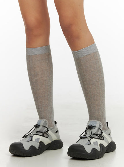 ribbed-knee-socks-iu410