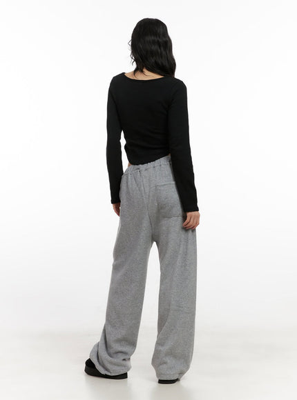 cozy-wide-fit-sweatpants-cn416