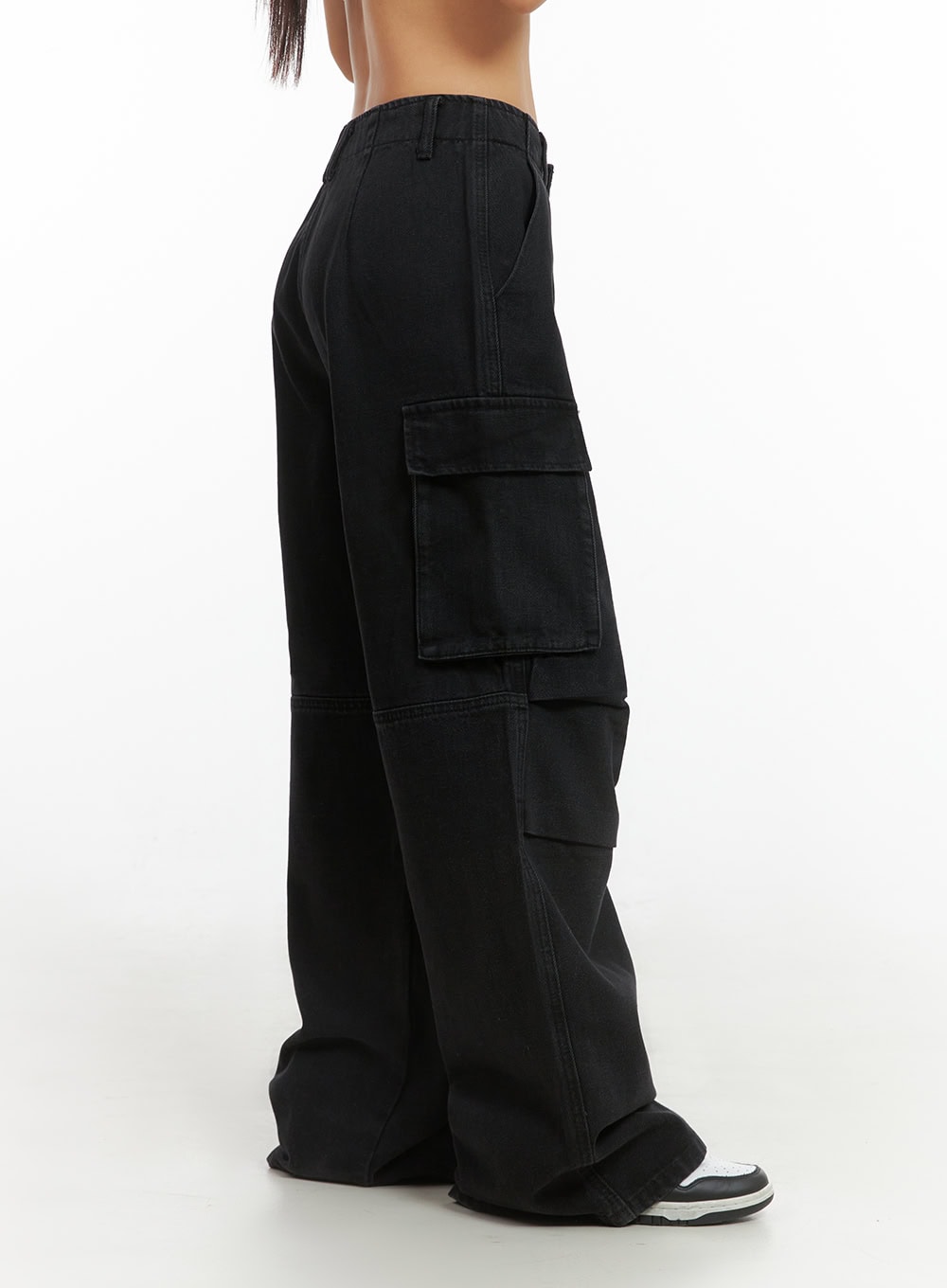 basic-cargo-wide-leg-pants-is402