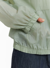 solid-hooded-zipper-pocket-windbreaker-om419