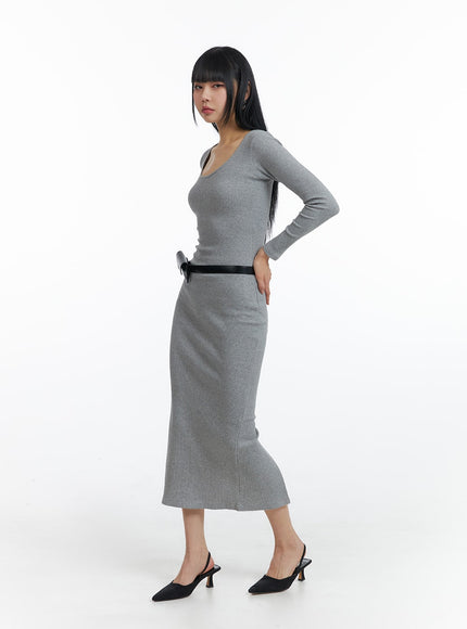 basic-round-neck-long-sleeve-maxi-dress-im414