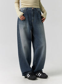 wide-leg-washed-jeans-cg331