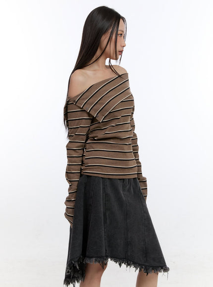 buttoned-off-shoulder-stripe-tee-cn401