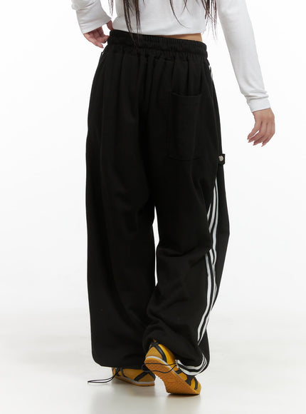 snap-button-track-sweatpants-cg430