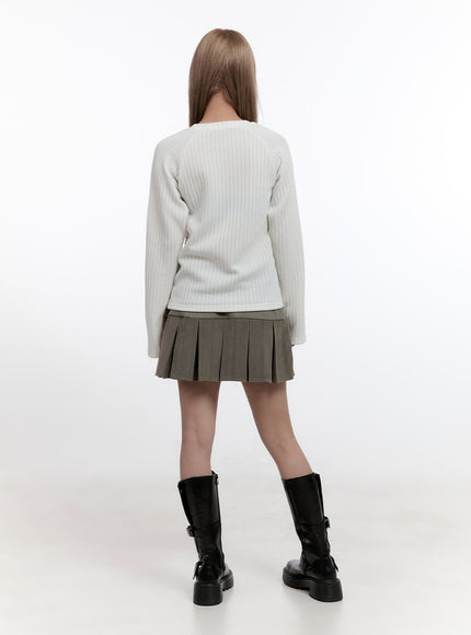 graphic-round-neck-long-sleeve-tshirt-cn425