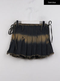 denim-washed-raw-hem-pleated-knotted-mini-skirt-cj412