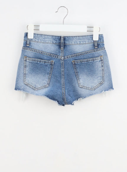 denim-shorts-iu302