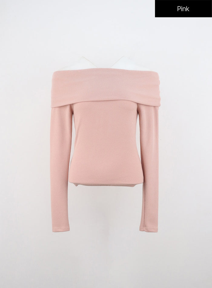 off-shoulder-folded-knit-sweater-in328 / Pink