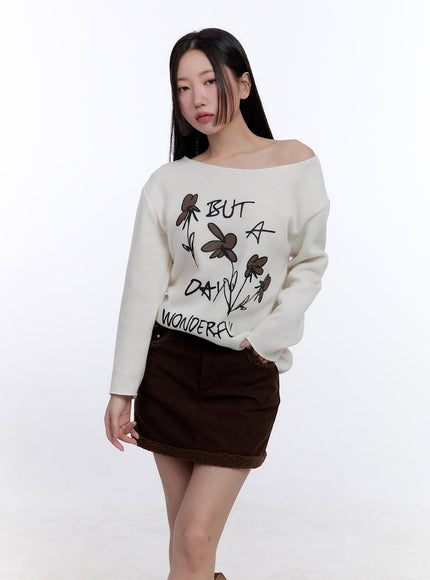 Floral Graphic One-Shoulder Sweater CJ511