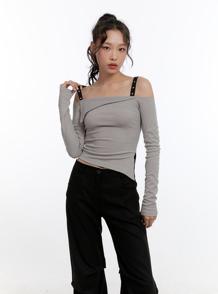 eyelit-strap-off-shoulder-crop-top-cn421