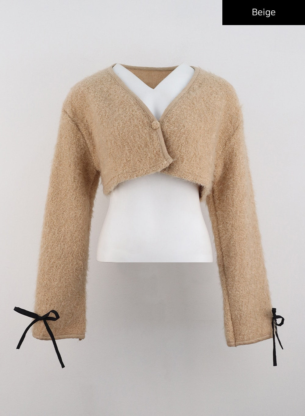 v-neck-faux-fur-crop-jacket-cd301 / Beige
