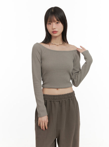 back-cut-out-off-shoulder-crop-top-cd430 / Beige