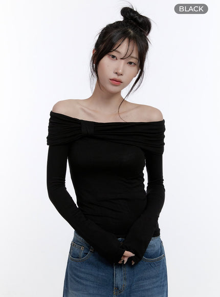 shirred-off-shoulder-solid-t-shirt-co419 / Black