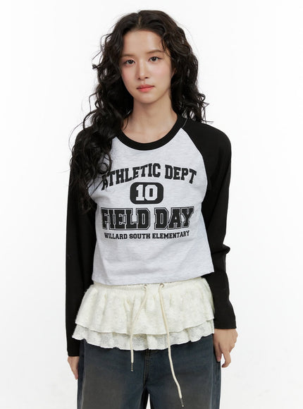 long-sleeve-raglan-printed-top-on404 / Black