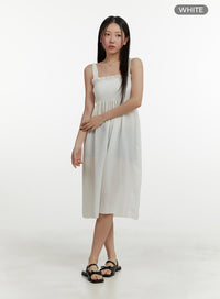 sleeveless-square-neck-flare-maxi-dress-oy413 / White