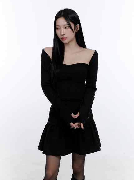 sweetheart-neck-long-sleeve-top-cd419 / Black