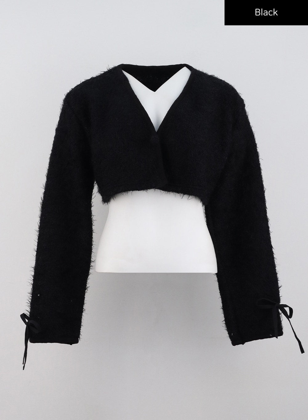 v-neck-faux-fur-crop-jacket-cd301