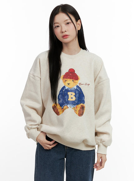 bear-graphic-crewneck-sweatshirt-on408 / Beige