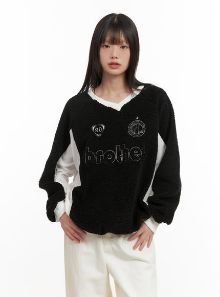 Cozy V-Neck Embroidered Sweatshirt CJ502