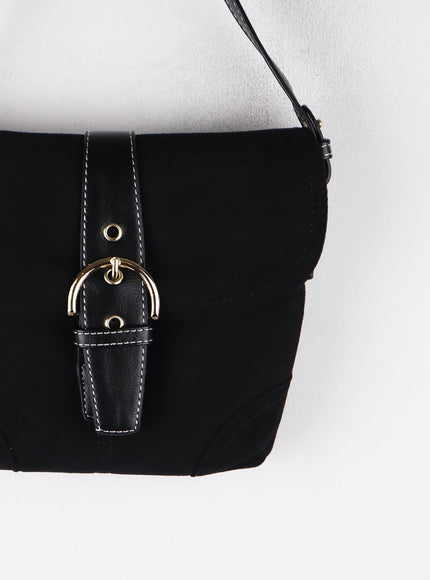 suede-buckle-shoulder-bag-cd311